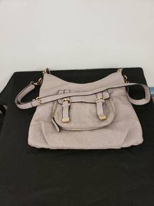 lot 6503 image: grey Maurices purse