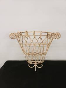 lot 6532 image: metal planter wall pocket