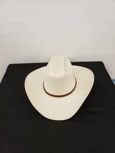 lot 6534 image: George Strait collection cowboy hat