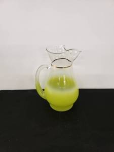 lot 6539 image: retro Green pitcher