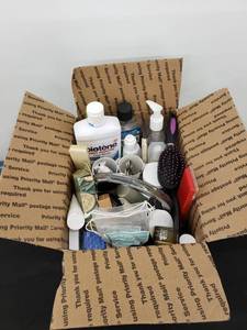 lot 6572 image: lot of bathroombeauty products