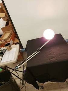 lot 6590 image: desk lamp needs base works