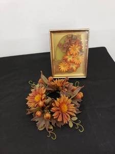 lot 6631 image: retro plastic flower ringpic
