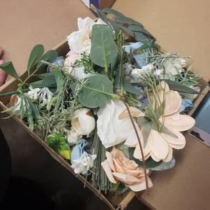 lot 25265 image: Faux Flower Assortment