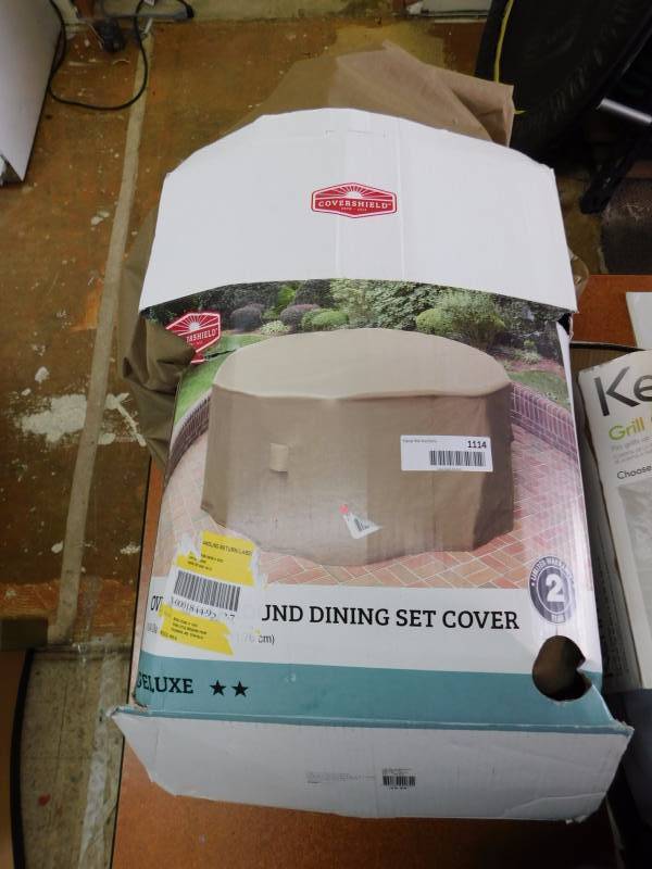 lot 1114 image: patio table cover