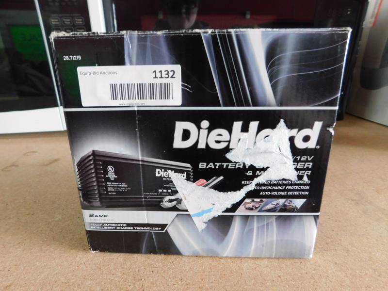 lot 1132 image: DieHard 12v battery charger