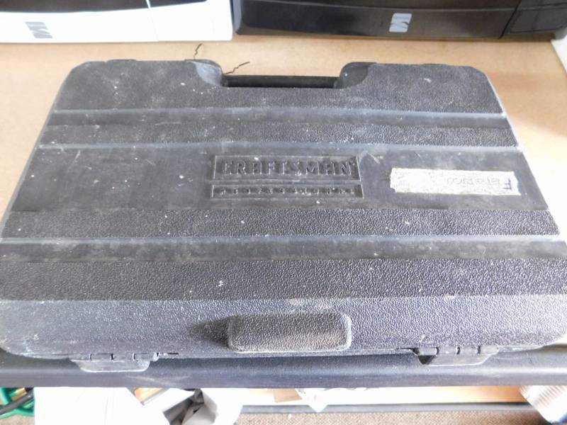 lot 1138 image: Craftsman hammer drill 120 volt