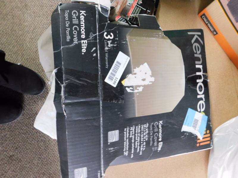 lot 1199 image: Kenmore grill covers