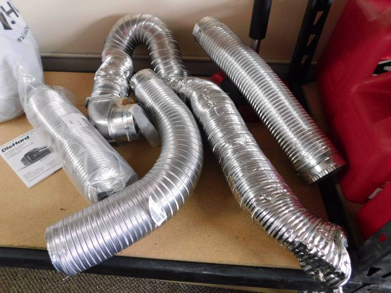 lot 1200 image: lot of flexible exhaust pipe