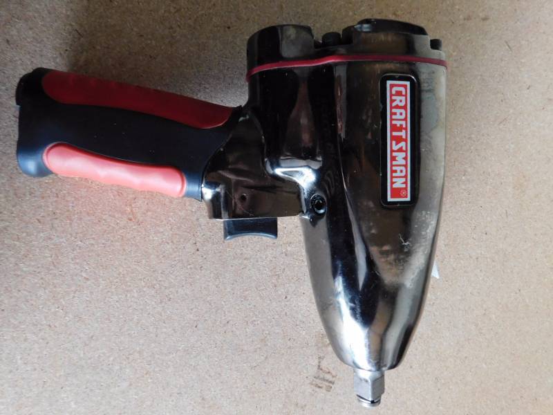 lot 1026 image: Craftsman 12 air impact gun