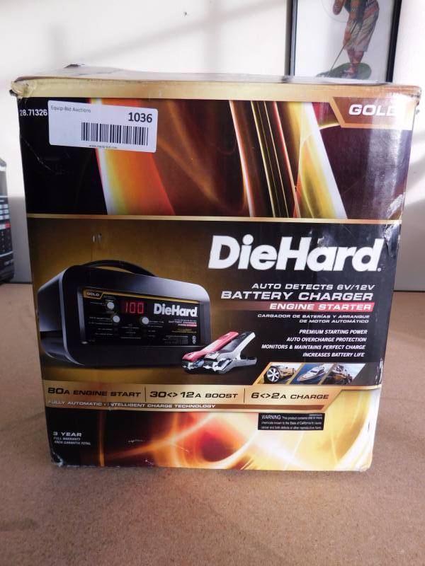 lot 1036 image: DieHard 12v battery charger