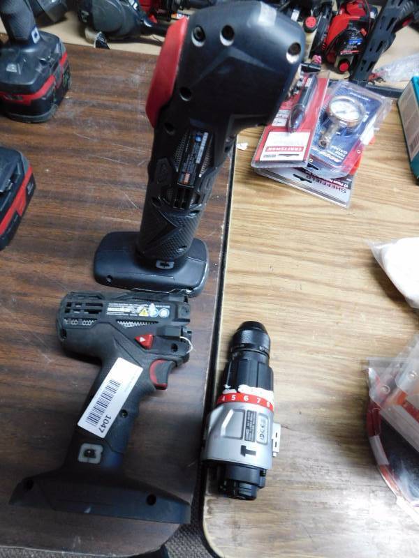 lot 1047 image: Craftsman drill and right angle drill