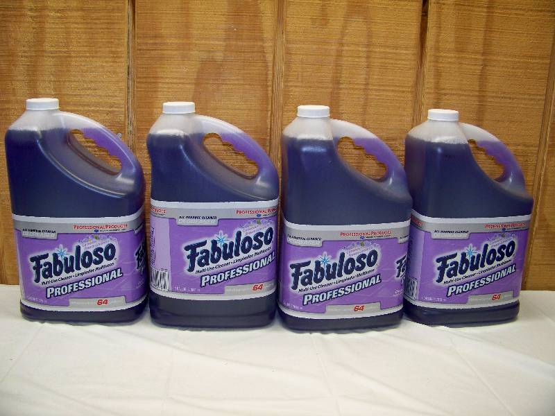 lot 18 image: 4 Gallons Fabuloso Lavender Concentrate Cleaner