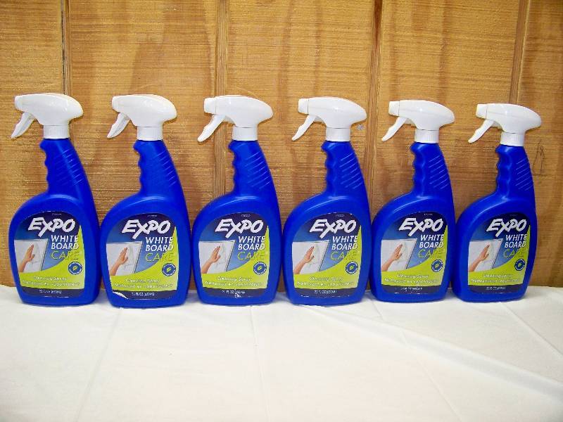 lot 22 image: 6 Bottles Expo White Board Care Cleaning Spray