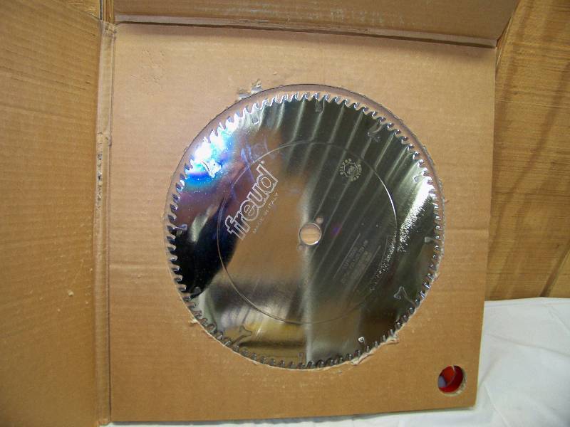 lot 78 image: Freud Laminate Saw Blade