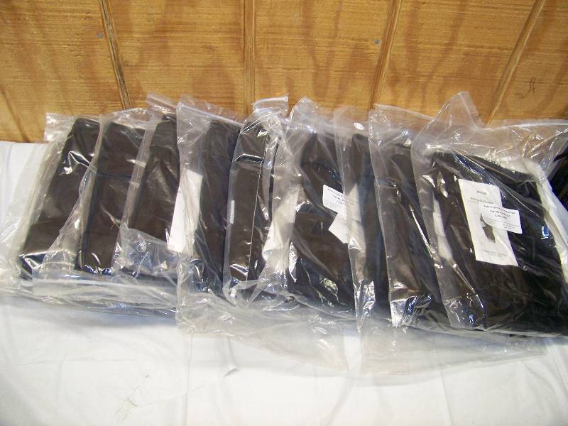 lot 149 image: 10 Hinged Knee Wrap Braces