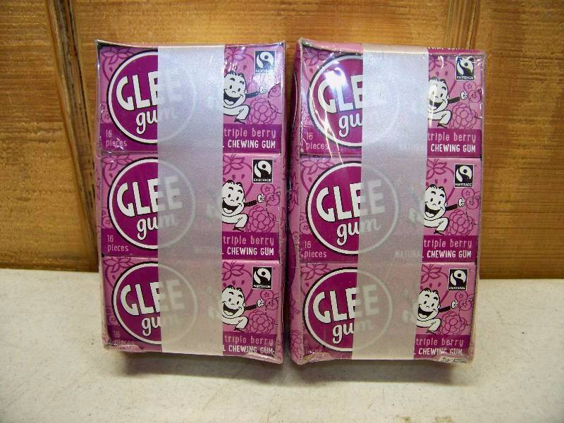 lot 119 image: 24 Packs Glee Natural Chewing Gum