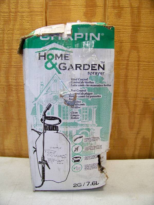 lot 172 image: Chapin 2 Gallon Home and Garden Sprayer