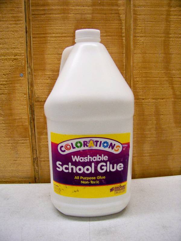 lot 175 image: Gallon Colorations Washable School Glue