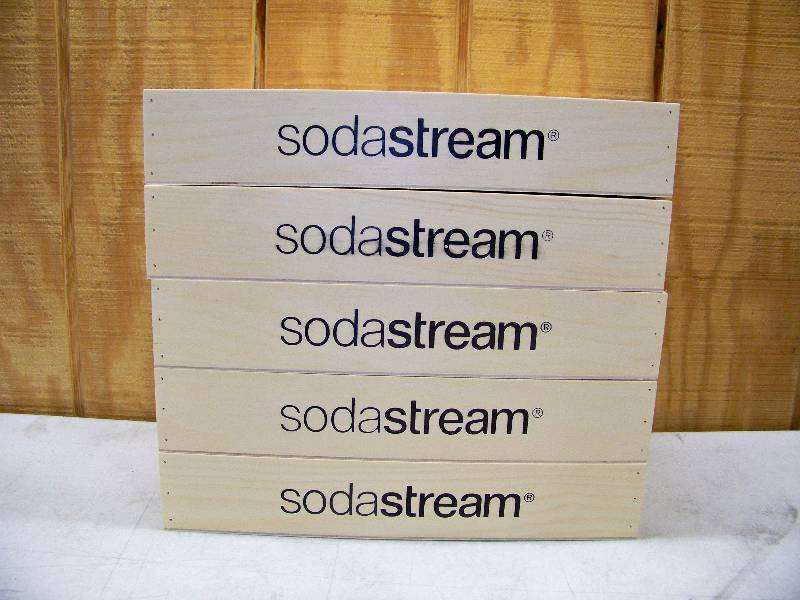 lot 187 image: 5 SodaStream Wooden Display Crates