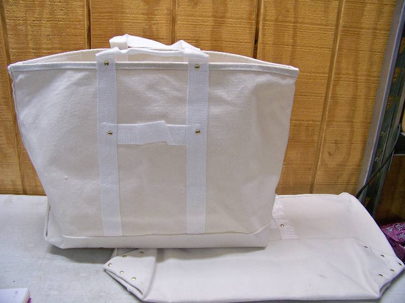 lot 303 image: 2 Large Heavy Duty Canvas Totes