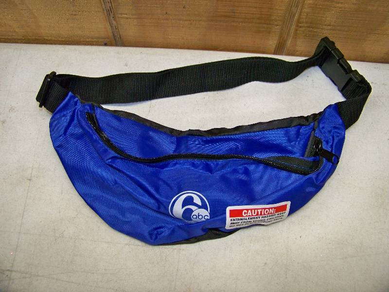 lot 322 image: 66 Blue Nylon Fanny Packs