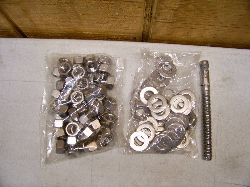 lot 368 image: 100 Powers Fasteners Power-Stud SD6