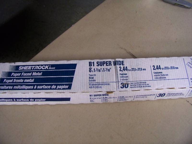 lot 444 image: Box of 50 Sheetrock Paper Faced Metal