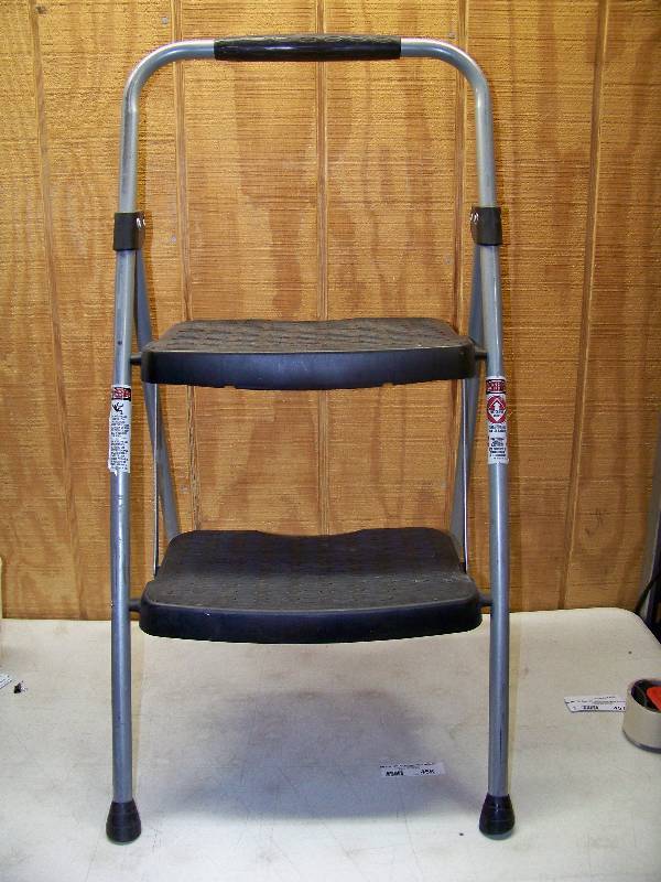 lot 456 image: Step Right Step Stool Ladder