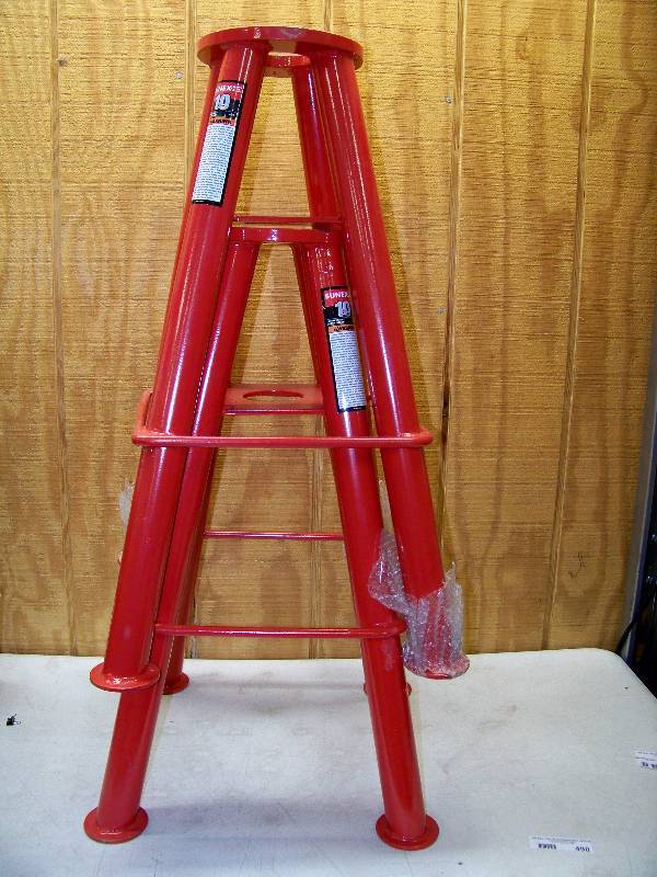 lot 490 image: Pair of Sunex HD 10 Ton Jack Stands