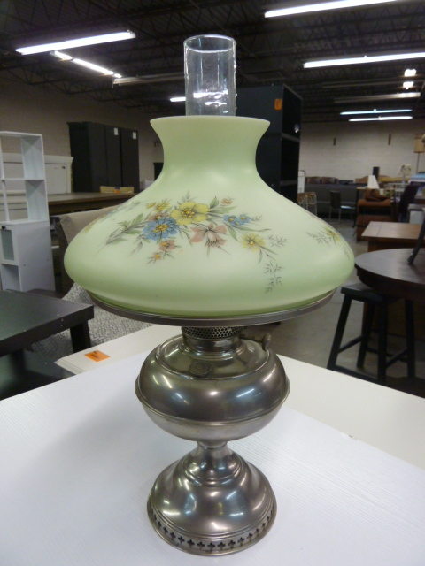 lot 33 image: VERY NICE OIL LAMP with green shade EXCELLENT