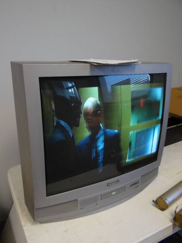 lot 2883 image: Panasonic 27 Television w Built in DVD Player