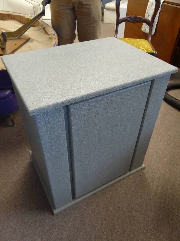 lot 2892 image: Light Grey Textured Wood  Aquarium Stand w Under Storage