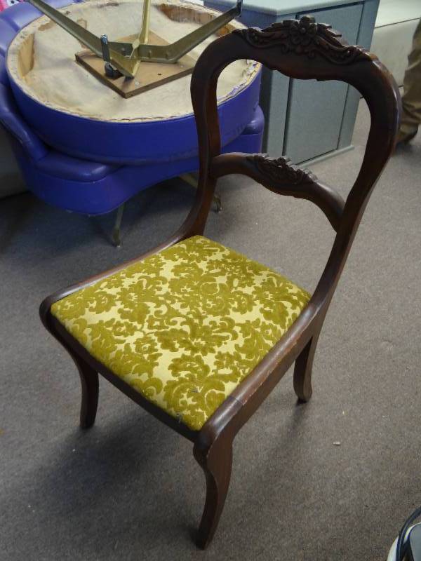 lot 2893 image: Dark Wood Framed Antique Chair