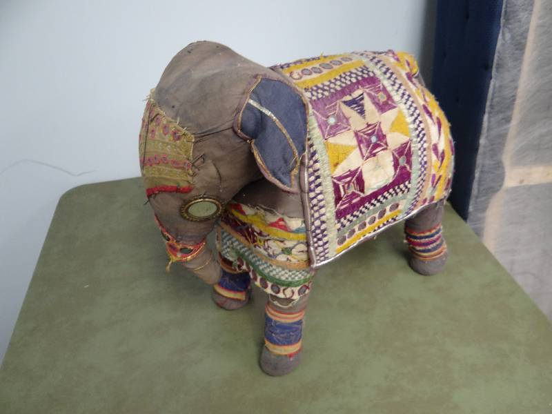 lot 2517 image: 100 Year old Hand Crafted Antique Stuffed Animal