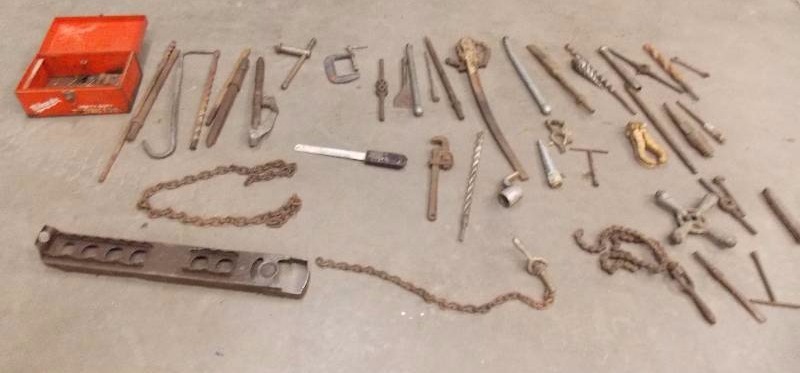 lot 1351 image: Lot of Plumbing Tools And Bits