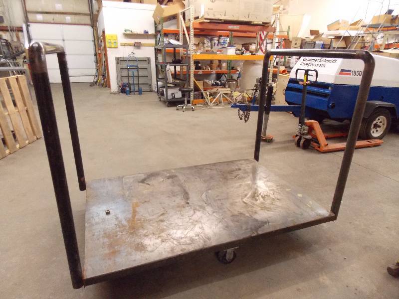lot 1409 image: Large Black Cart
