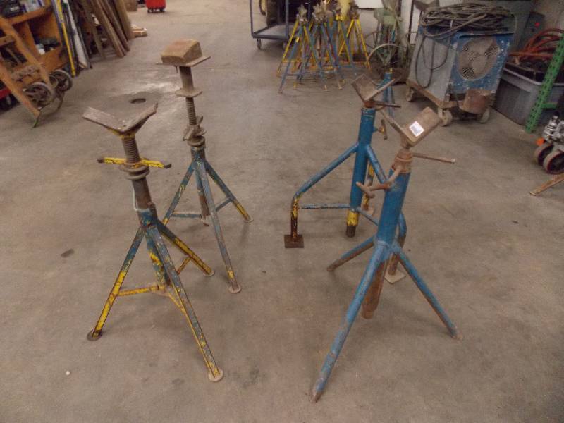lot 105 image: Material Stands