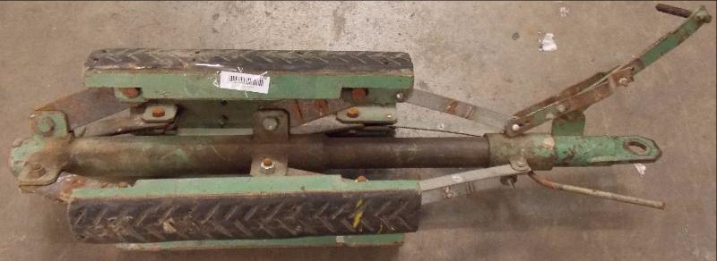 lot 128 image: Pipe Lifting Tool