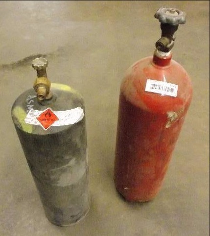 lot 149 image: Lot of 2 Tanks