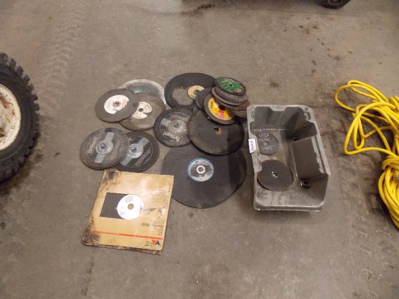 lot 158 image: Cut Off Wheel Lot