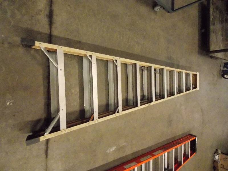 lot 181 image: Davidson Pro Ladder