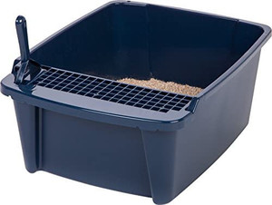 lot 7304 image: Iris Navy Cat Litter Box with Scoop, X-Large