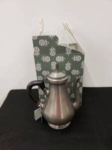 lot 5436 image: coffee pot NWT