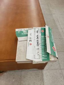 lot 5440 image: 13x13 tile pieces x 5