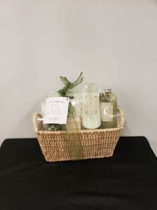 lot 5467 image: pure simplicity spa gift set factory sealed
