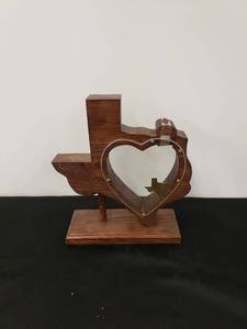 lot 5487 image: Texas souvenir holder