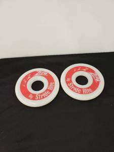 lot 5503 image: pair zips frisbies