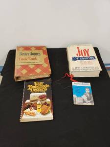 lot 5509 image: lot of old cookbooks