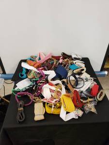 lot 5527 image: lit of retro belts